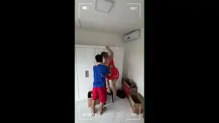 chamei meu vizinho para me ajudar minha amiga