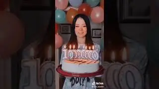 17-летняя Даша Дошик преодолела отметку в 10 миллионов подписчиков в ТикТоке 🥳