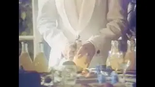 [ORANGINA] Le Tic du barman, 1972