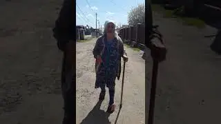 Бабушка Роза Аркадьевна, которая меня вырастила