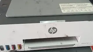 Impresora HP Smart Tank 520 no imprime no carga el panel se queda pensando