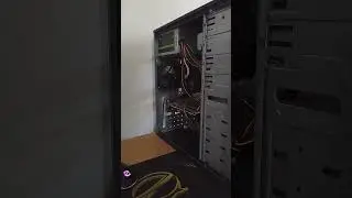 La maleducada haciendo lo suyo 😈