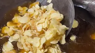 INDIAN FAMOUS STREET FOOD LAYS