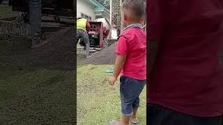 Bocil dan molen pengaduk semen 