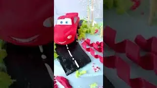 Торт маквин . Фигурка из мастики Маквин . Маквин из мастики