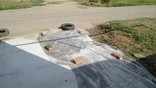 Подъезд к гаражу готов, бетон залит.