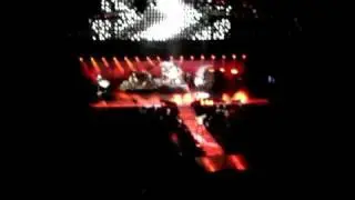 Queen feat. Paul Rodgers - 27 - We Will Rock You (in Moscow)
