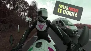 " FAITES PASSER LE CINGLÉ " - Un MASTER ABRUTI sur un JUMPER - BMW S1000XR-M .