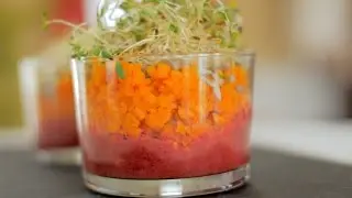 Idées repas, recettes avec le blender Omniblend France:  Soupe crue, crudités, vinaigrette