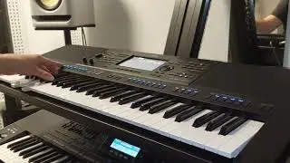 Yamaha PSR-SX700 new vs Korg pa3x old . Comparison 2023🤔...both @1200 $