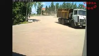 Car Crash Compilation HD #29   Russian Dash Cam Accidents NEW JULY 2013