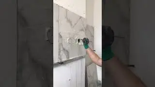 Плиточник от Бога 😅😅😅нарошно не придумаешь