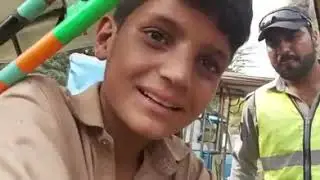 Thirteen year old boy driving rishka auto for six months in pakistan |poor guy heart touching video.