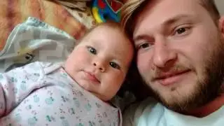 Когда мама в командировке. Видео послание от папы Максима и Каринки.