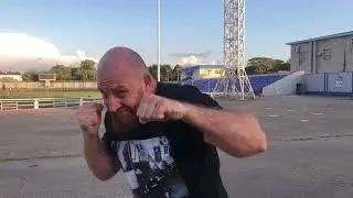 Бокс джеб Майка Тайсона