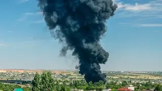 Пожар на складе вторсырья Вишнёвая балка Волгоград