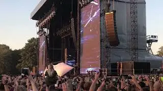 EMINEM - ‘Medicine Man’ LIVE SHOW OPENING PERFORMANCE 2018 REVIVAL TOUR @ Goffertpark Nijmegen, NL