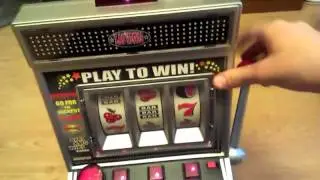 Лас Вегасовский игровой автомат/однорукий бандит