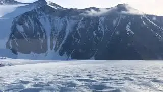 Flight to Lake Bonney