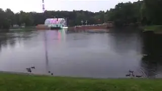 Парк Останкино. Зеленый театр ВДНХ. Сцена на воде.