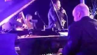 Dianne Reeves: A Child Is Born
