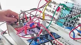 Strumming Mutable Instruments Ears with a guitar pick. #eurorack #modularsynth #modularsynthesizer
