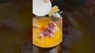 Asian street food 煲鸡