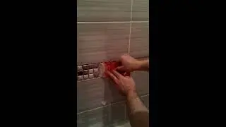 Облицовка бордюра мозаикой в ванной