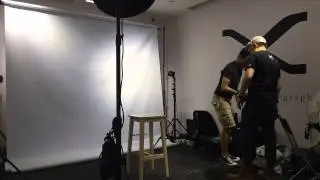 Setting up the Profoto B2.