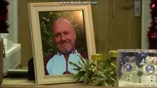 Hollyoaks - Liberty singing