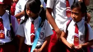 Kalahin Meme vocal Ayuk Wulan (Official Music Video)