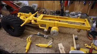 Assembling a tractor in a new color Part 1 Chassis