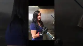 OIL SHIELD GLOVES® | GPS | TOOLS TO IMPROVE KITCHEN SAFETY