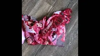 Remove the scarves to see the heart