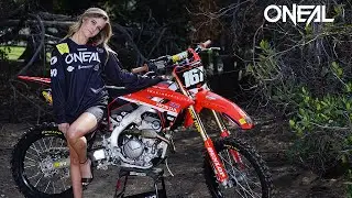 Moto Model | Nicole Cesa