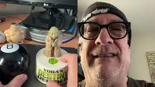 YODA vs MAGIC 8 BALL 04