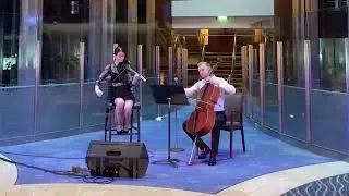 Струнный дуэт «Симфони» выступления на круизном лайнере Celebrity Constellation