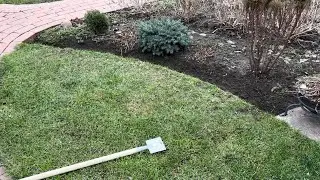HOW AN ICE AXE BECAME A LAWN EDGING TOOL: MY EXPERIMENT! 