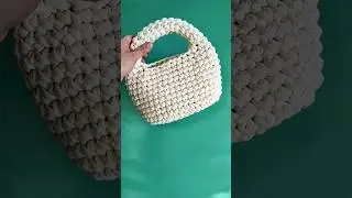 Сумка Сцилла связанная крючком из трикотажной пряжи 