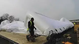Inflatable tent