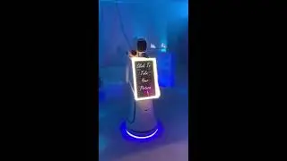 robot photo booth