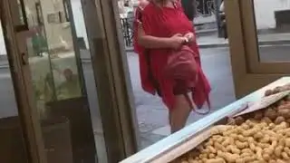 SEI BELLISSIMAAA - Signora pazza a Torino