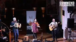 Rachael McShane & The Cartographers - Cropper Lads / Full Belly (live at Downend Folk & Roots)