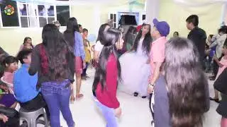 QUE BIEN QUE SE DIVIRTIO LA QUINCEAÑERA MIREN NADA MAS FILMACIONES AVI