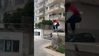 We found a sick skate spot over a tree 🌴😍🛹 