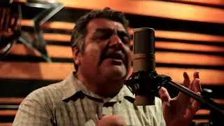 "No te Alejes", Pepe Hdez. Álbum: Al Músico Principal.