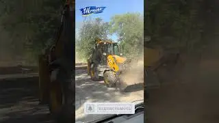 Олексієво-Дружківка, Донеччина. Стілять асфальт, а поруч вже Часів Яр. #shorts