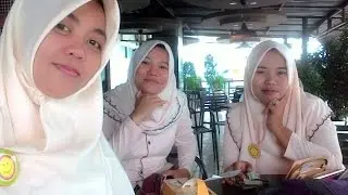Jalan - makan bareng temen