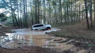 Pajero MK3 muddy waters.