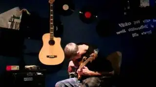 Miles Dean - Bass Guitar Solo (Over Route 261's (my own band) Sky Valley Riff)